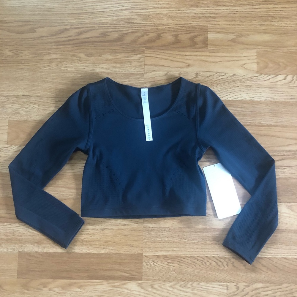 Lululemon Reveal LS Crop Top (Nocturnal Teal)